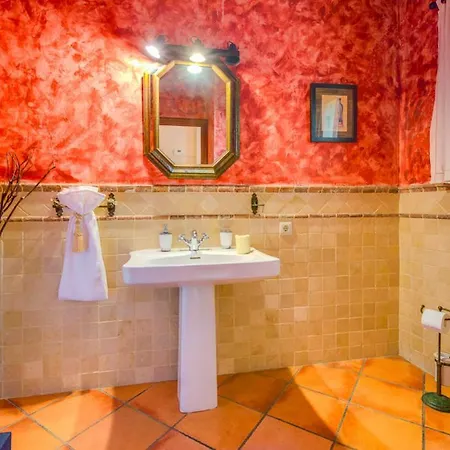 Es Pinar Villa Alaro