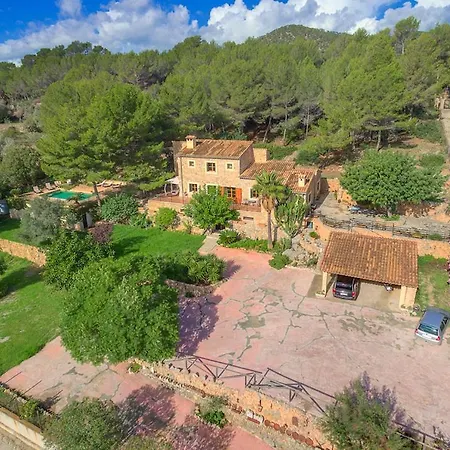 Villa Es Pinar *